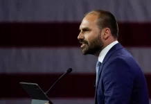 Após Trump elogiar Lula, PL tenta conter ações de Eduardo Bolsonaro nos EUA