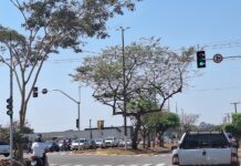 Ana Paula garante ativação de semáforo instalado há mais de dois meses