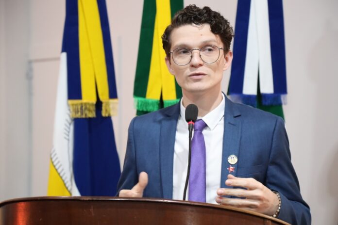 ccea8e4aef045aff964059cd1ec7a90d