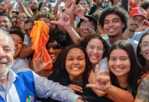 Lula cutuca Faria Lima ao defender expansão do Pé-de-Meia