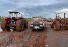 Tratores agrícolas furtados em fazenda são recuperados