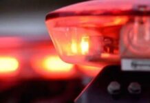 Mulher foge para praça após marido tentar enforcá-la em MS