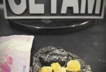 Casal é flagrado com porções de crack durante abordagem policial