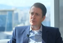 Banqueiro se revolta e diz que Jair Bolsonaro aplicou golpe na direita