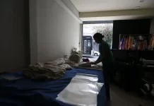 Dois dias após ciclone, apagão ainda afeta mais de 800 mil imóveis em SP