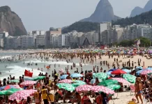 Brasil renova recorde e atrai mais de 8,3 milhões de turistas estrangeiros em 2025