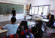 Prefeitura prorroga processo seletivo para professores das escolas indígenas