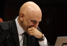 Moraes pede à PGR que se manifeste sobre redução de pena de Bolsonaro