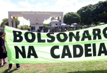 Moraes nega recurso de Bolsonaro para anular condenação