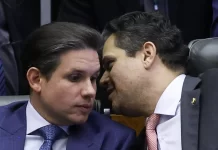 Gleisi: Ausência de Motta e Alcolumbre em evento sobre o 8 de janeiro não teve caráter político