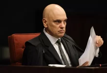 Moraes se declara impedido e envia pedido de prisão domiciliar de Bolsonaro para Gilmar Mendes