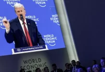Em Davos, Trump rasga elogios a Xi Jinping