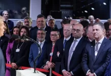 Trump diz que não vai impor tarifas à Europa previstas para 1º de fevereiro