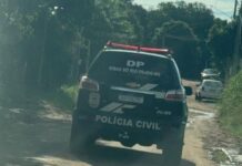 Homem é preso ao tentar fugir após furtar celular escondido na cueca