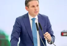 Centrão admite aprovar escala 6×1, mas pode manter jornada de 44h