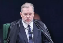 Oposição protocola novo pedido de impeachment contra Toffoli no Congresso