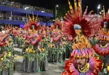 Unidos do Viradouro domina apuração e garante o tetracampeonato no Rio