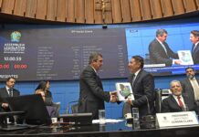 Governador aponta diálogo entre Executivo e Legislativo como decisivo para o desenvolvimento de MS