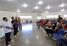 Em capacitação da Reme, prefeito anuncia projeto de reajuste salarial da Educação