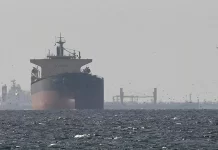 Iraque declara força maior em campos petrolíferos operados por estrangeiros