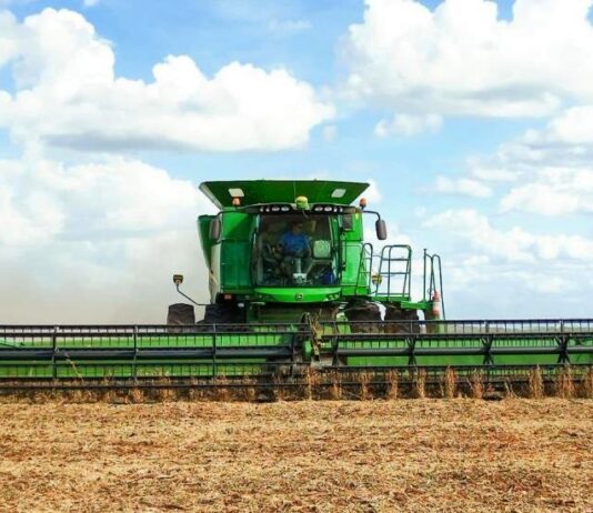 Aprosoja Brasil alerta para risco ao agronegócio após interrupção no fornecimento de diesel