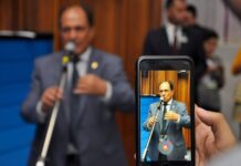 Zé Teixeira aciona bancada por recursos em assistência social e educação