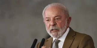 Lula zera imposto e subsidia diesel para conter alta do petróleo