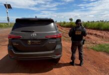 Por pagamento de R$ 1 mil, jovem atravessa estados com caminhonete roubada e acaba preso