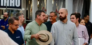 Riedel cumpre agenda em Laguna Carapã neste domingo