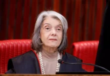 Cármen Lúcia renuncia ao TSE após posse de Nunes Marques na presidência da Corte