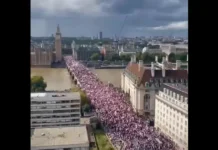 Milhares marcham em Londres em ato pró-Palestina durante o Dia da Nakba (vídeo)