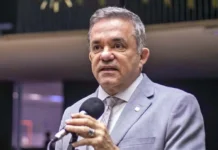 ‘Tentam disfarçar real objetivo’: Vander parabeniza Moraes por suspender Lei da Dosimetria