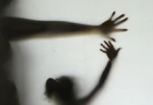 Violência sexual atinge 64 meninas por dia no país