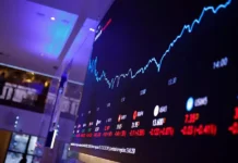 Ibovespa recua em dia de ajustes, mas ganha fôlego na semana