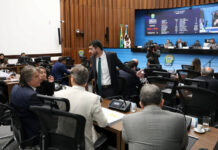 Alems vota projeto que obriga elevadores para transporte de macas em prédios de uso coletivo