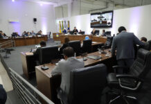 Câmara de Dourados aprova títulos e homenagens durante sessão ordinária