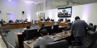 Câmara de Dourados aprova títulos e homenagens durante sessão ordinária