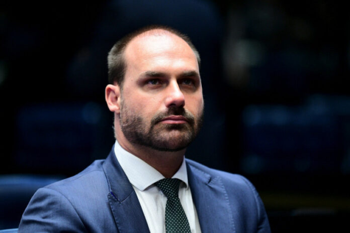 DPU pede adiamento de julgamento de Eduardo Bolsonaro no STF_6a2e1031a0140.jpeg