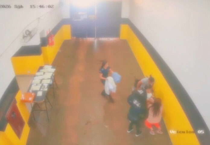 Gestante visita interno e bebê nasce dentro da Penitenciária de Dourados_6a277501c245a.jpeg