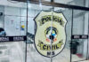 Homem é atacado a pauladas e tem bicicleta e dinheiro roubados