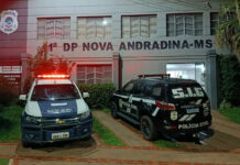 Homem e mulher são mortos a tiros por pistoleiros de moto no meio da rua