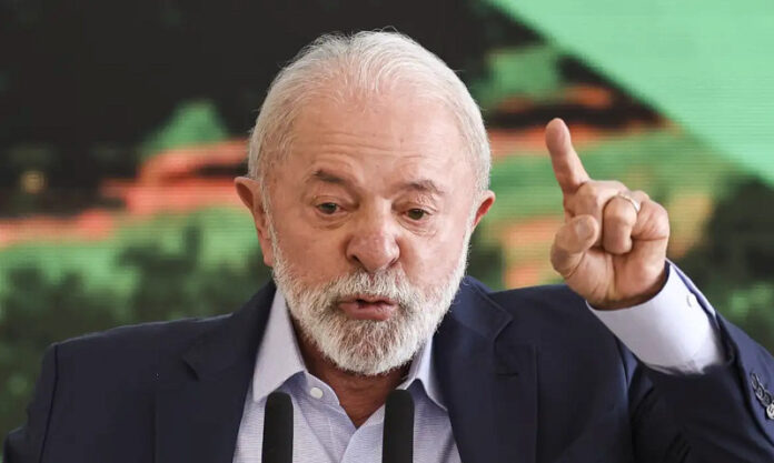 Lula cobra explicações de Trump sobre tarifa de 25% contra produtos brasileiros e diz aguardar ligação_6a1f8f33cb70c.jpeg