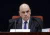 Moraes vota para condenar Eduardo Bolsonaro por coação e diz que ex-deputado prejudicou o país