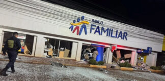 Quadrilha explode bancos e casa de câmbio em mega-assalto no Paraguai