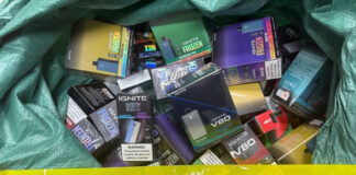 Vigilância apreende medicamentos irregulares e vapes em transportadora