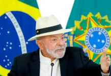 Lula diz que prótese dentária do SUS supera a de Trump