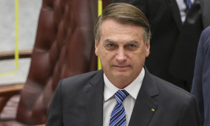 Alexandre de Moraes decide manter Jair Bolsonaro em prisão domiciliar_6a49bd05e85ea.jpeg