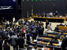 Comissão da Câmara convoca Mauro Vieira para explicar posição do governo sobre PCC e Comando Vermelho