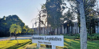 Deputados votam redação final da proposta da LDO para 2027