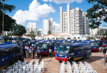 Mato Grosso do Sul recebe veículos e unidades móveis de saúde